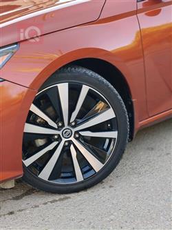 نیسان ئەلتیما